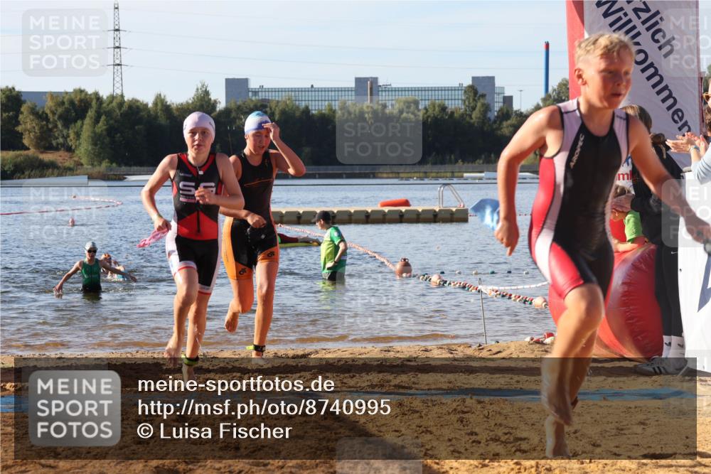 07.09.2025 - 19. Norderstedt Triathlon Luisa Fischer http://msf.ph/oto/8740995 07.09.2025 09:31:25 Schwimmen 555, 571, 574, 579, 608, 632 meine-sportfotos.de
