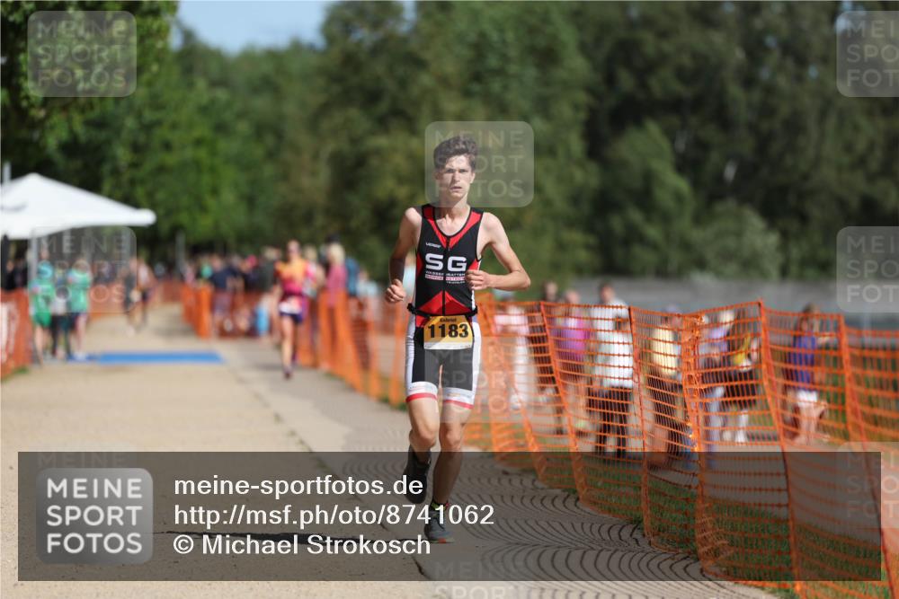 07.09.2025 - 19. Norderstedt Triathlon Michael Strokosch http://msf.ph/oto/8741062 07.09.2025 11:53:02 Laufen 1183 meine-sportfotos.de