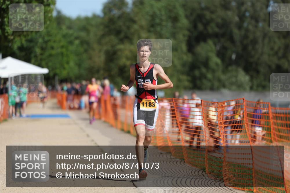 07.09.2025 - 19. Norderstedt Triathlon Michael Strokosch http://msf.ph/oto/8741073 07.09.2025 11:53:02 Laufen 1183 meine-sportfotos.de