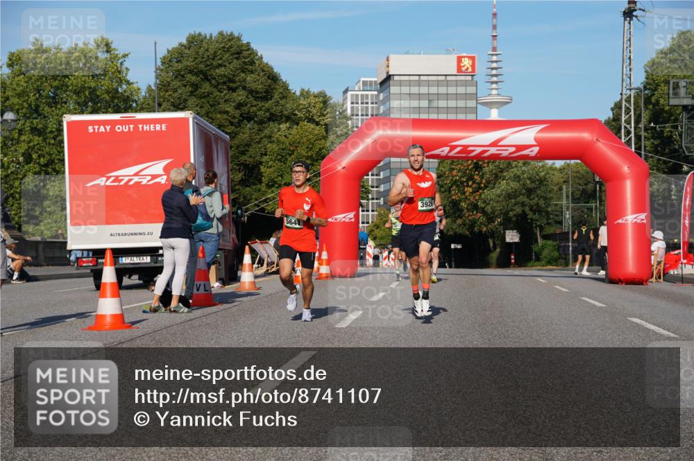 07.09.2025 - BARMER Alsterlauf Yannick Fuchs http://msf.ph/oto/8741107 07.09.2025 09:27:49 Laufen 1, 5641, 3926 meine-sportfotos.de