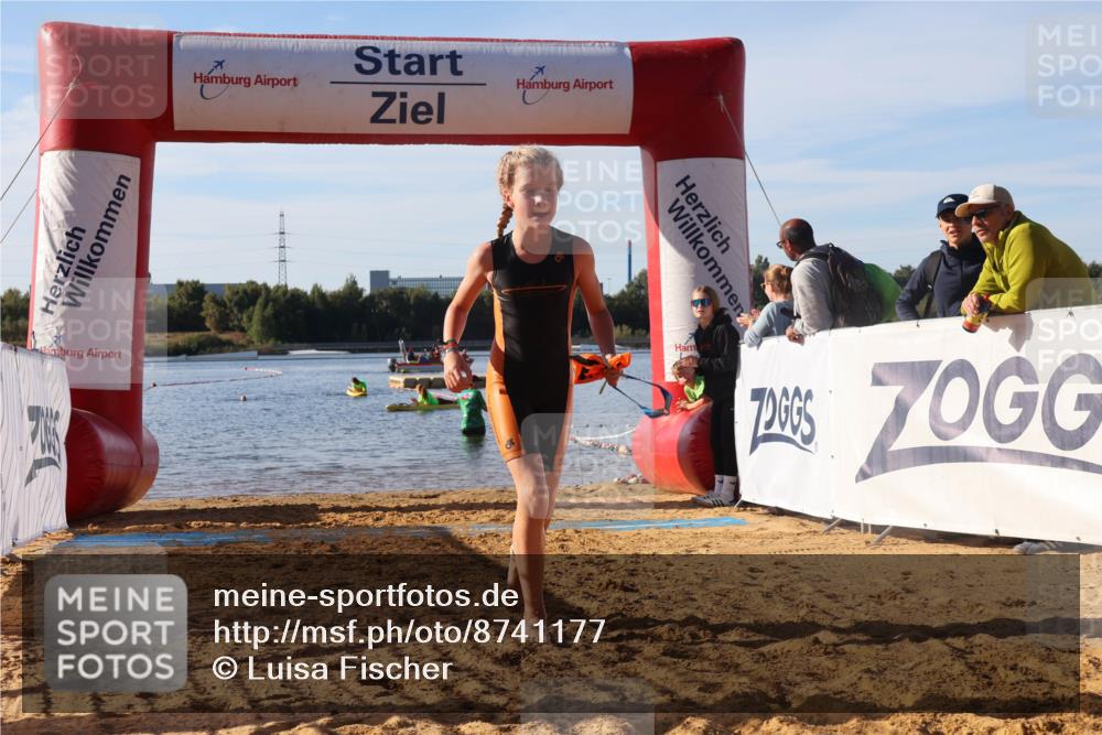 07.09.2025 - 19. Norderstedt Triathlon Luisa Fischer http://msf.ph/oto/8741177 07.09.2025 09:31:44 Schwimmen 560, 581, 626 meine-sportfotos.de