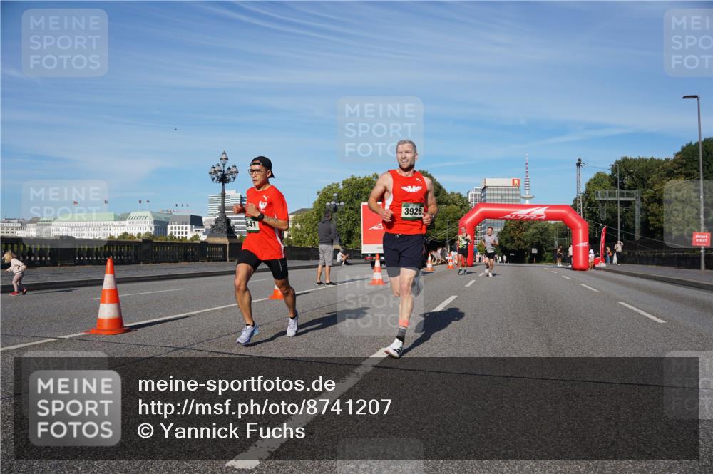 07.09.2025 - BARMER Alsterlauf Yannick Fuchs http://msf.ph/oto/8741207 07.09.2025 09:27:51 Laufen 3926 meine-sportfotos.de