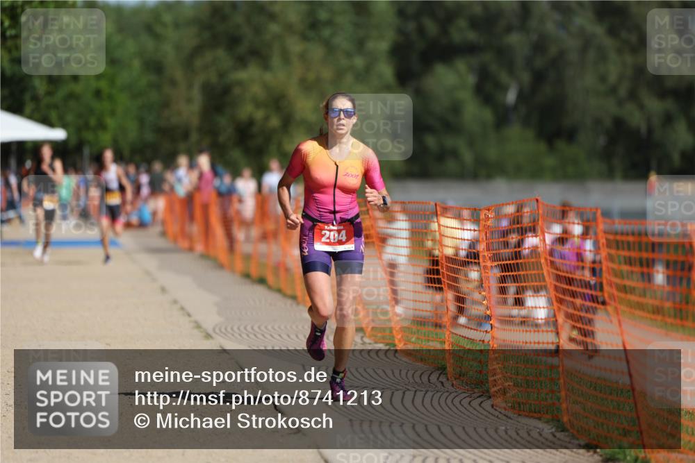 07.09.2025 - 19. Norderstedt Triathlon Michael Strokosch http://msf.ph/oto/8741213 07.09.2025 11:53:12 Laufen 204, 1174, 1203 meine-sportfotos.de