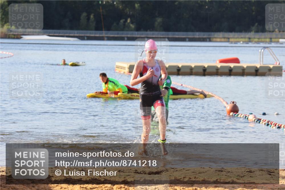 07.09.2025 - 19. Norderstedt Triathlon Luisa Fischer http://msf.ph/oto/8741218 07.09.2025 09:32:37 Schwimmen 628 meine-sportfotos.de