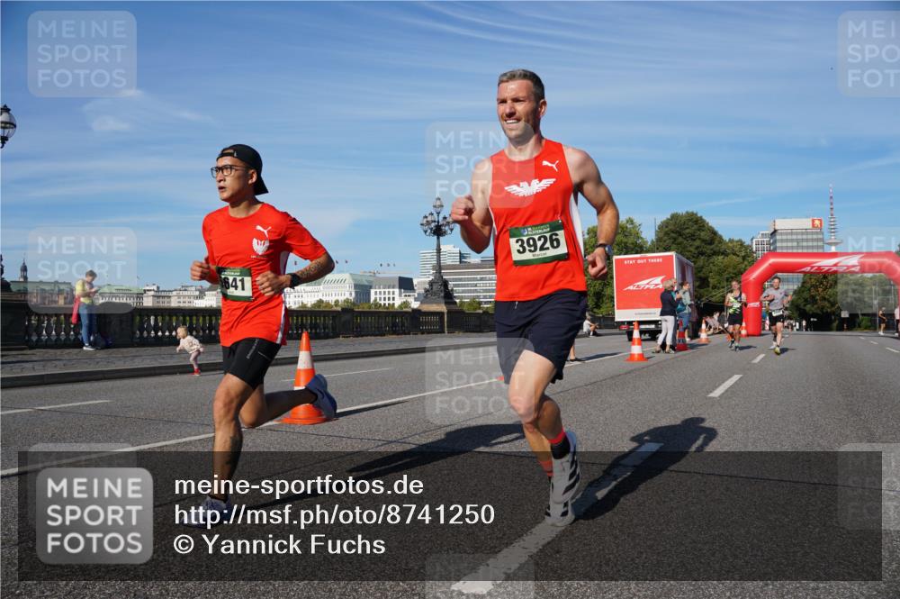 07.09.2025 - BARMER Alsterlauf Yannick Fuchs http://msf.ph/oto/8741250 07.09.2025 09:27:51 Laufen 641, 3926 meine-sportfotos.de