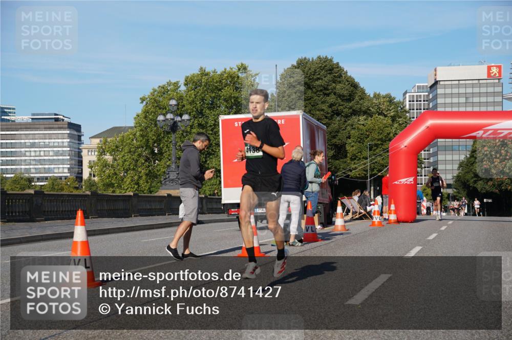 07.09.2025 - BARMER Alsterlauf Yannick Fuchs http://msf.ph/oto/8741427 07.09.2025 09:27:55 Laufen 4138, 3971 meine-sportfotos.de