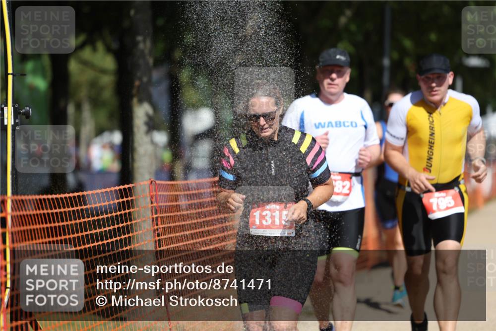 07.09.2025 - 19. Norderstedt Triathlon Michael Strokosch http://msf.ph/oto/8741471 07.09.2025 12:31:50 Laufen 168, 795, 1282, 1315 meine-sportfotos.de