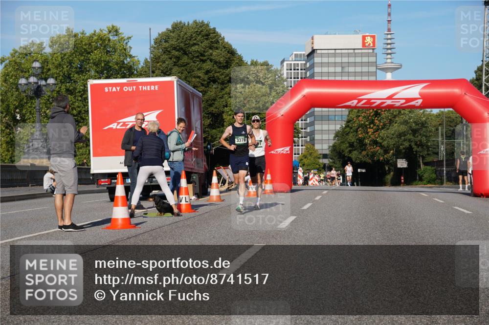 07.09.2025 - BARMER Alsterlauf Yannick Fuchs http://msf.ph/oto/8741517 07.09.2025 09:27:59 Laufen 3378 meine-sportfotos.de