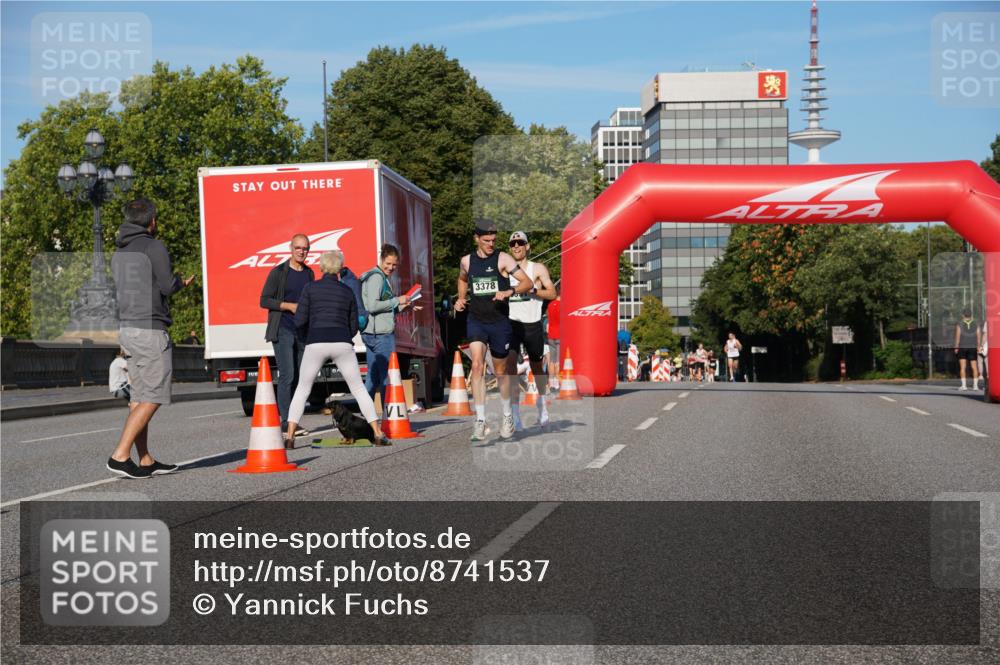 07.09.2025 - BARMER Alsterlauf Yannick Fuchs http://msf.ph/oto/8741537 07.09.2025 09:28:00 Laufen 3378 meine-sportfotos.de