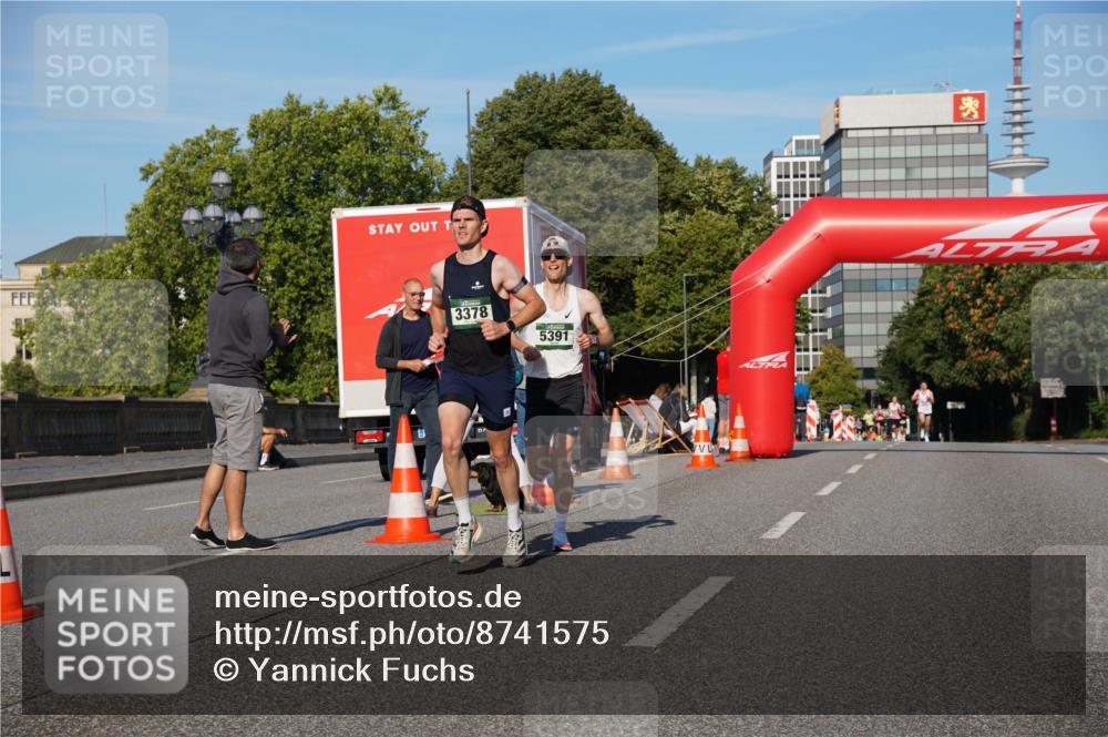 07.09.2025 - BARMER Alsterlauf Yannick Fuchs http://msf.ph/oto/8741575 07.09.2025 09:28:01 Laufen 3378, 5391 meine-sportfotos.de