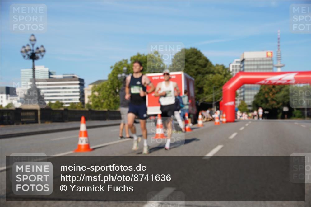 07.09.2025 - BARMER Alsterlauf Yannick Fuchs http://msf.ph/oto/8741636 07.09.2025 09:28:01 Laufen  meine-sportfotos.de