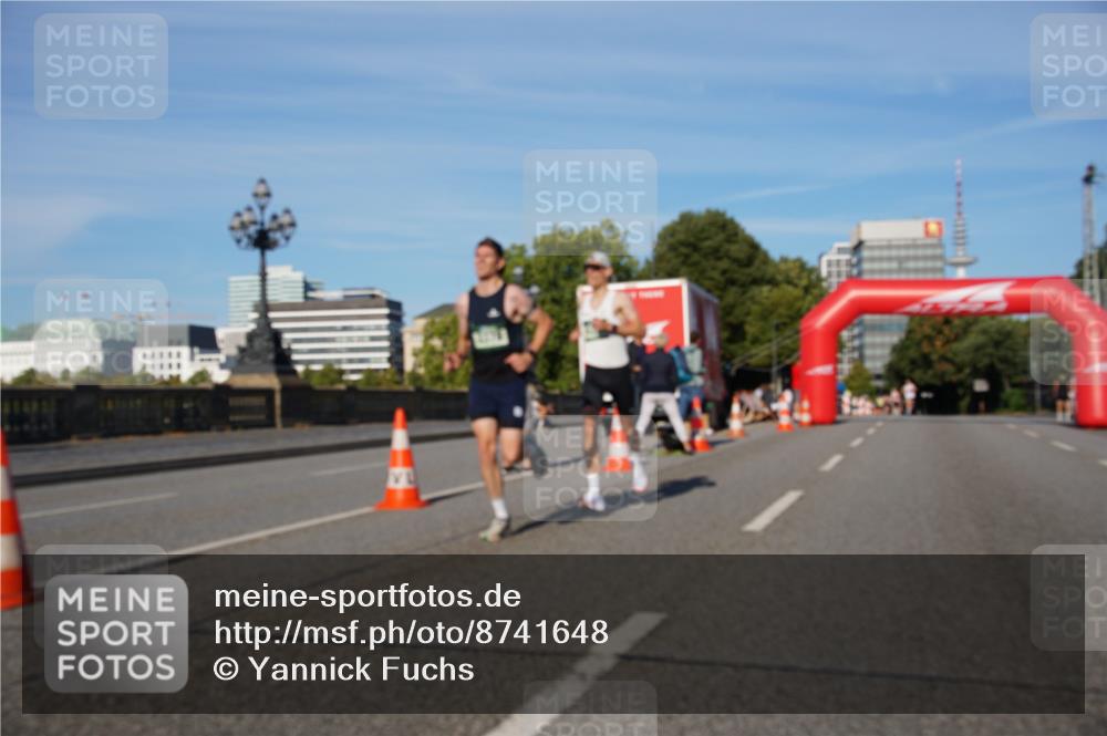 07.09.2025 - BARMER Alsterlauf Yannick Fuchs http://msf.ph/oto/8741648 07.09.2025 09:28:02 Laufen  meine-sportfotos.de