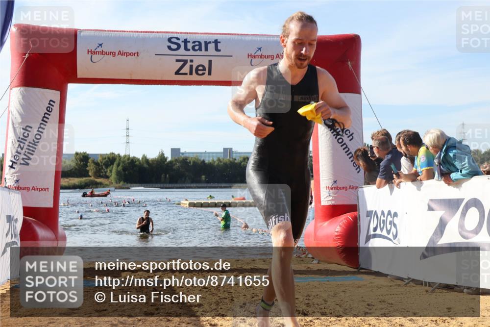 07.09.2025 - 19. Norderstedt Triathlon Luisa Fischer http://msf.ph/oto/8741655 07.09.2025 10:04:30 Schwimmen 1138 meine-sportfotos.de