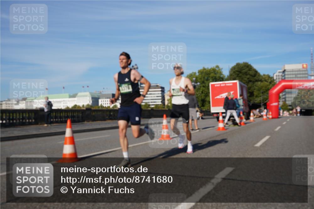 07.09.2025 - BARMER Alsterlauf Yannick Fuchs http://msf.ph/oto/8741680 07.09.2025 09:28:02 Laufen 1378 meine-sportfotos.de