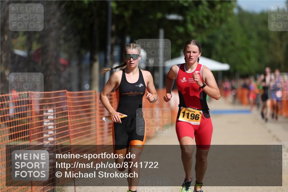 07.09.2025 - 19. Norderstedt Triathlon Michael Strokosch http://msf.ph/oto/8741722 07.09.2025 11:54:06 Laufen 1168, 1196 meine-sportfotos.de