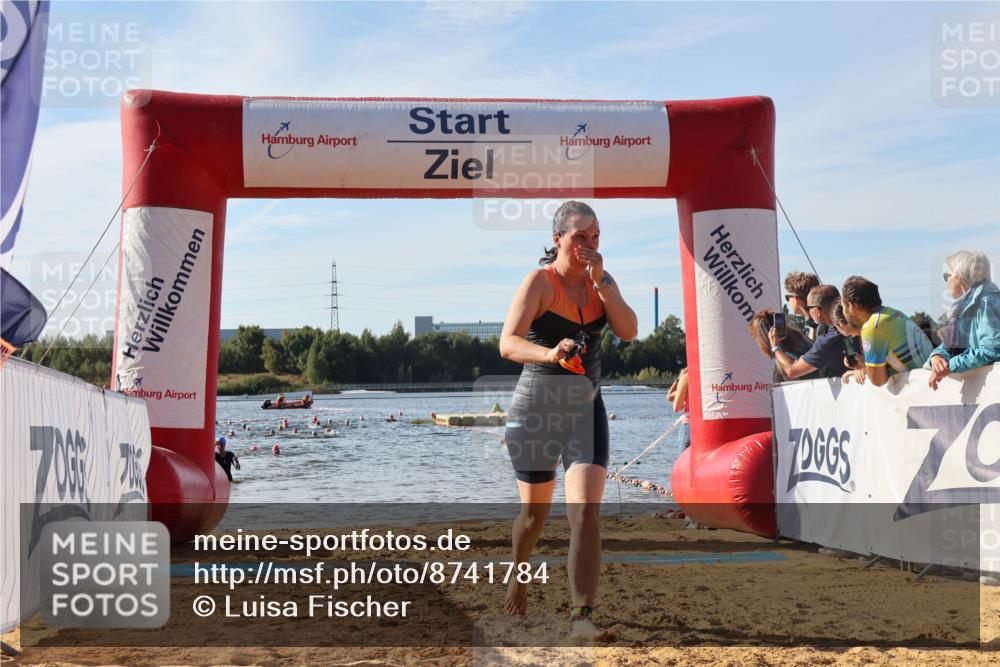 07.09.2025 - 19. Norderstedt Triathlon Luisa Fischer http://msf.ph/oto/8741784 07.09.2025 10:04:52 Schwimmen 1129 meine-sportfotos.de