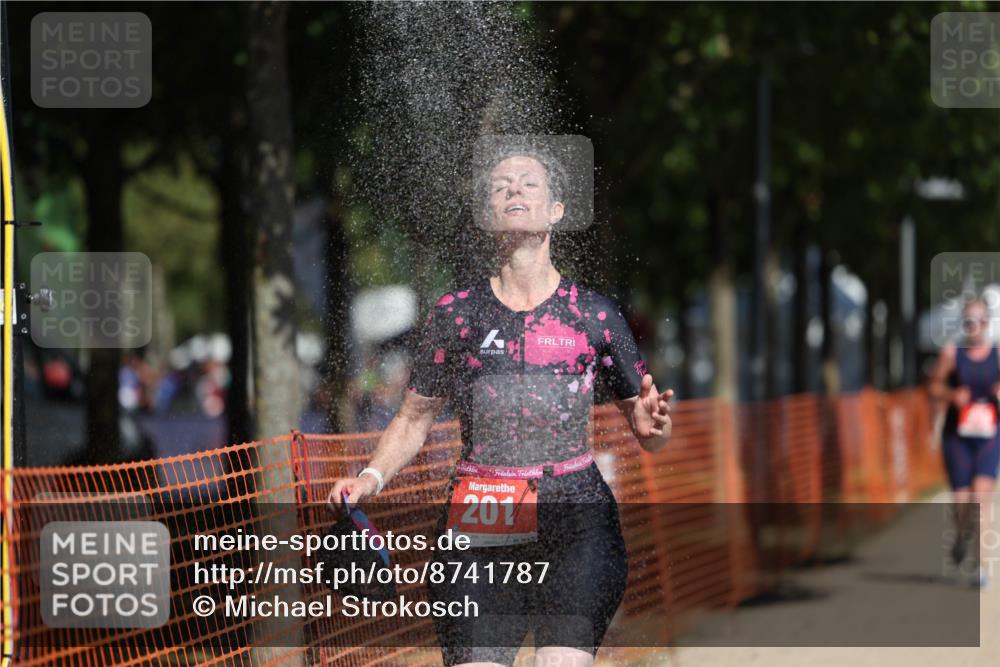 07.09.2025 - 19. Norderstedt Triathlon Michael Strokosch http://msf.ph/oto/8741787 07.09.2025 12:32:09 Laufen 164, 201, 216, 741 meine-sportfotos.de