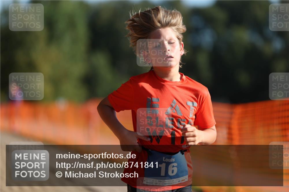 07.09.2025 - 19. Norderstedt Triathlon Michael Strokosch http://msf.ph/oto/8741841 07.09.2025 09:15:42 Laufen 16 meine-sportfotos.de