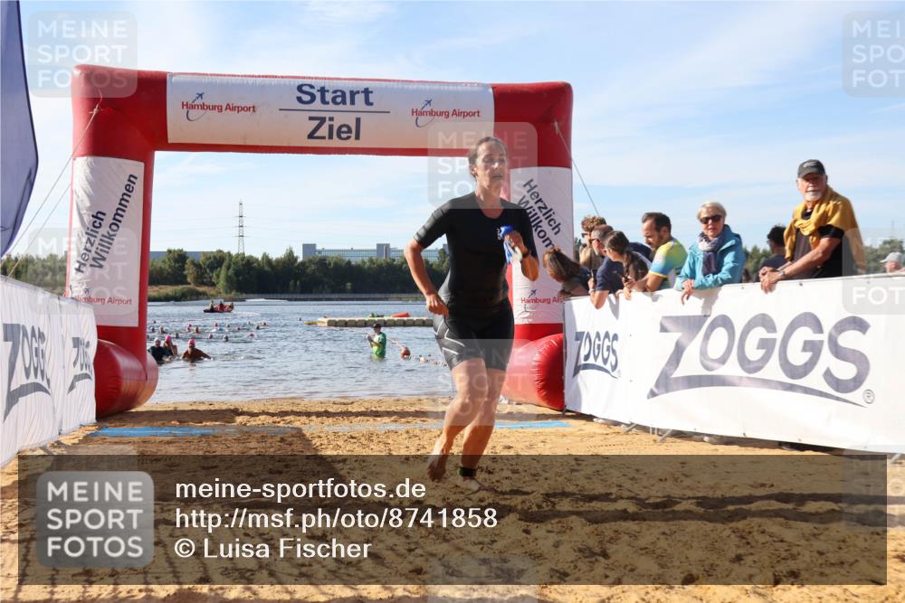 07.09.2025 - 19. Norderstedt Triathlon Luisa Fischer http://msf.ph/oto/8741858 07.09.2025 10:05:05 Schwimmen 1117 meine-sportfotos.de
