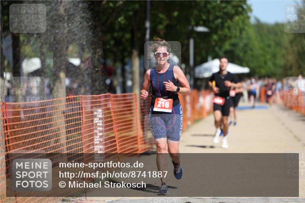 07.09.2025 - 19. Norderstedt Triathlon Michael Strokosch http://msf.ph/oto/8741887 07.09.2025 12:32:13 Laufen 164, 216, 234 meine-sportfotos.de