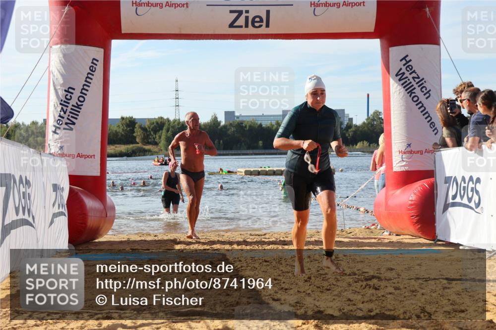 07.09.2025 - 19. Norderstedt Triathlon Luisa Fischer http://msf.ph/oto/8741964 07.09.2025 10:05:18 Schwimmen 1110, 1151 meine-sportfotos.de