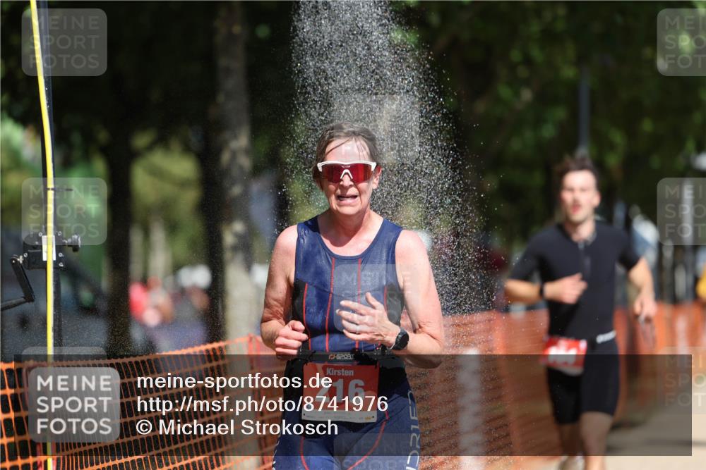 07.09.2025 - 19. Norderstedt Triathlon Michael Strokosch http://msf.ph/oto/8741976 07.09.2025 12:32:16 Laufen 164, 216, 234, 1349 meine-sportfotos.de