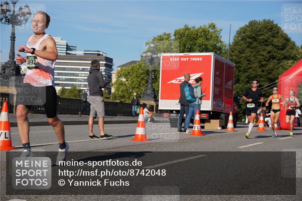 07.09.2025 - BARMER Alsterlauf Yannick Fuchs http://msf.ph/oto/8742048 07.09.2025 09:28:19 Laufen 5892, 8081 meine-sportfotos.de
