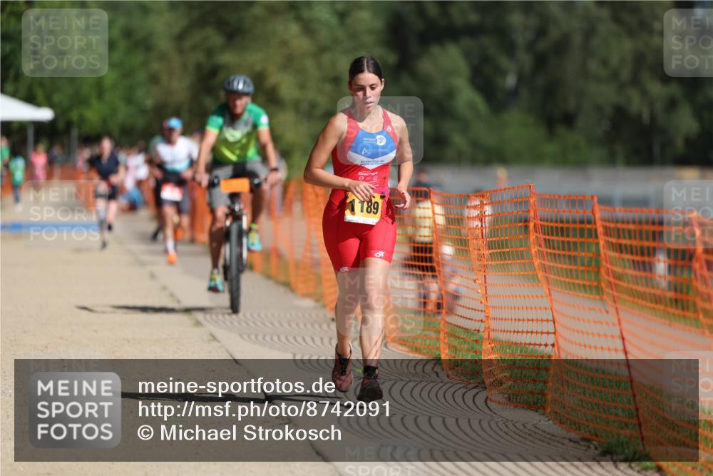 07.09.2025 - 19. Norderstedt Triathlon Michael Strokosch http://msf.ph/oto/8742091 07.09.2025 11:54:26 Laufen 238, 1189 meine-sportfotos.de