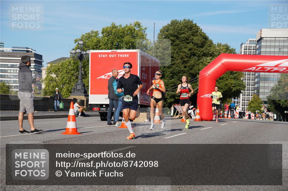 07.09.2025 - BARMER Alsterlauf Yannick Fuchs http://msf.ph/oto/8742098 07.09.2025 09:28:20 Laufen 8081, 8204, 3514 meine-sportfotos.de