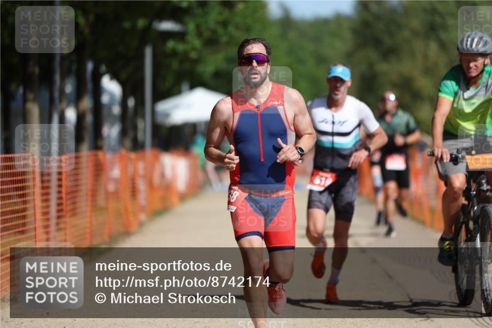 07.09.2025 - 19. Norderstedt Triathlon Michael Strokosch http://msf.ph/oto/8742174 07.09.2025 11:54:33 Laufen 238, 819, 984, 1189, 1257, 1395 meine-sportfotos.de