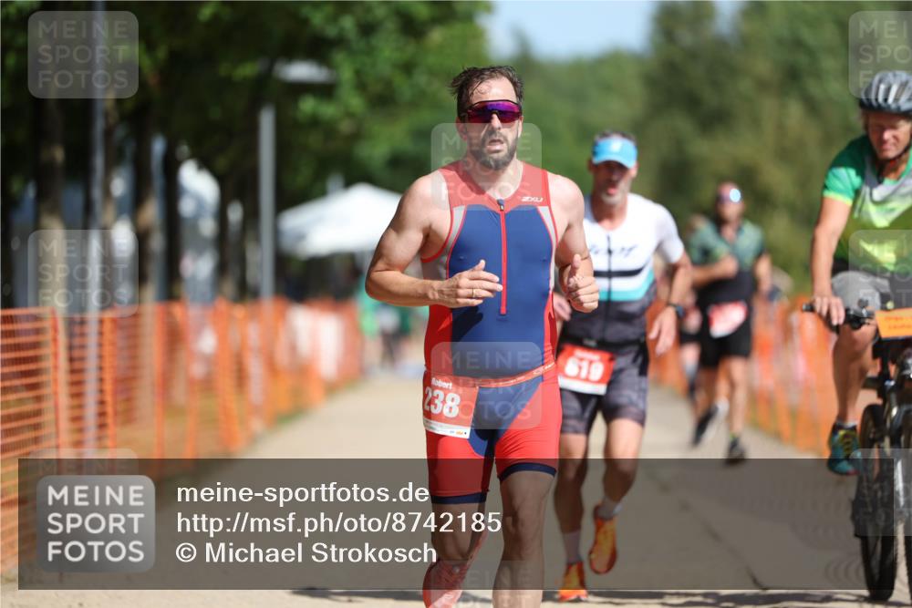 07.09.2025 - 19. Norderstedt Triathlon Michael Strokosch http://msf.ph/oto/8742185 07.09.2025 11:54:33 Laufen 238, 819, 984, 1189, 1257, 1395 meine-sportfotos.de