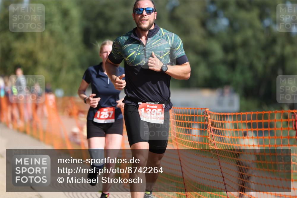 07.09.2025 - 19. Norderstedt Triathlon Michael Strokosch http://msf.ph/oto/8742264 07.09.2025 11:54:39 Laufen 819, 984, 1257, 1395 meine-sportfotos.de