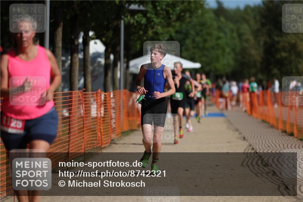 07.09.2025 - 19. Norderstedt Triathlon Michael Strokosch http://msf.ph/oto/8742321 07.09.2025 10:57:08 Laufen 58, 122, 636, 1125 meine-sportfotos.de