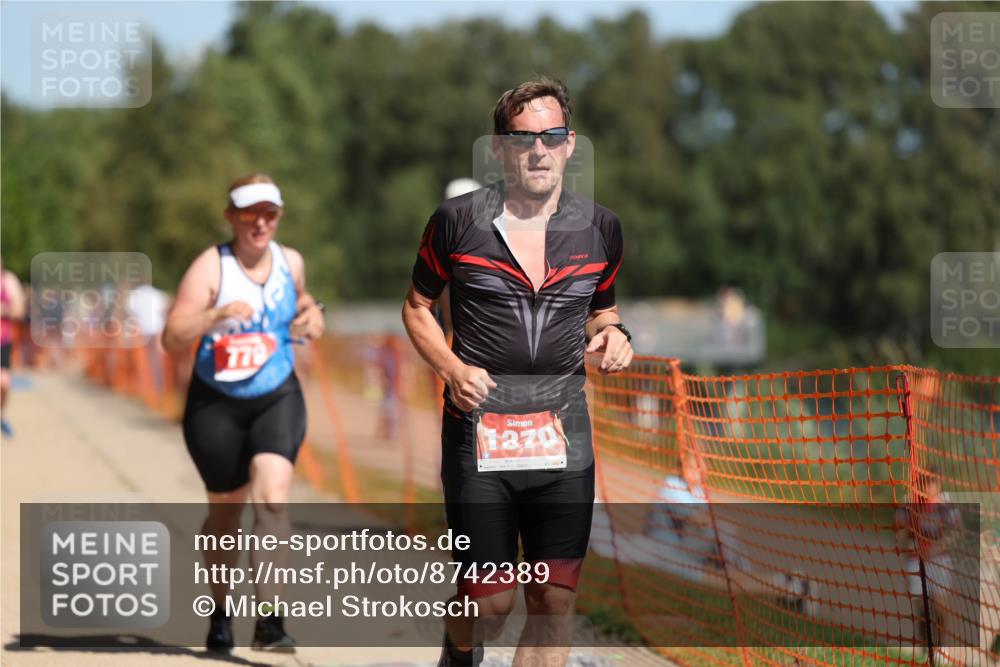 07.09.2025 - 19. Norderstedt Triathlon Michael Strokosch http://msf.ph/oto/8742389 07.09.2025 12:32:36 Laufen 779, 1370, 1386 meine-sportfotos.de