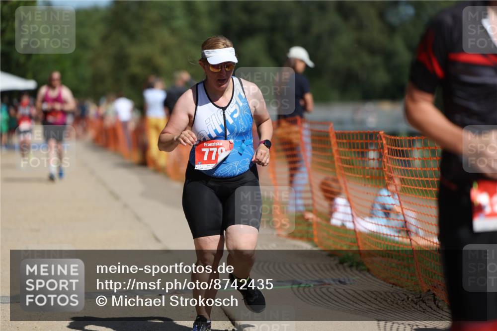 07.09.2025 - 19. Norderstedt Triathlon Michael Strokosch http://msf.ph/oto/8742435 07.09.2025 12:32:38 Laufen 779, 1370 meine-sportfotos.de