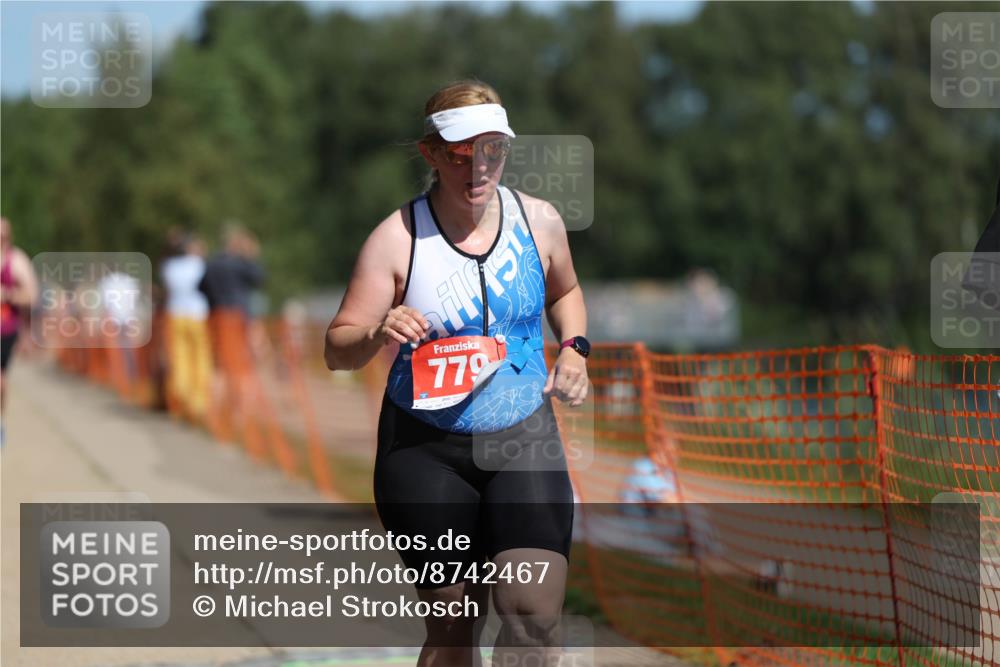 07.09.2025 - 19. Norderstedt Triathlon Michael Strokosch http://msf.ph/oto/8742467 07.09.2025 12:32:38 Laufen 779, 1370 meine-sportfotos.de