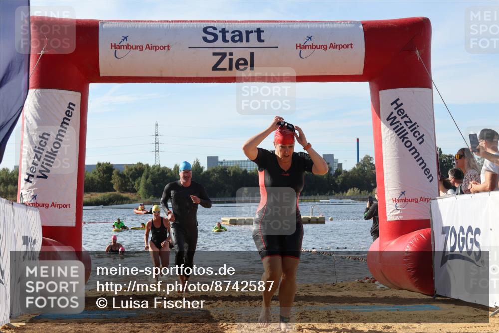 07.09.2025 - 19. Norderstedt Triathlon Luisa Fischer http://msf.ph/oto/8742587 07.09.2025 10:06:04 Schwimmen 1112, 1114, 1126, 1131, 1132, 1135, 1137, 1140, 1144, 1146 meine-sportfotos.de