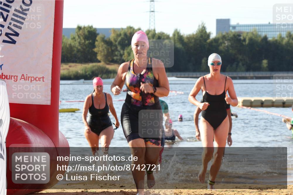 07.09.2025 - 19. Norderstedt Triathlon Luisa Fischer http://msf.ph/oto/8742721 07.09.2025 10:06:15 Schwimmen 1112, 1115, 1125, 1137, 1140, 1143, 1148, 1150 meine-sportfotos.de