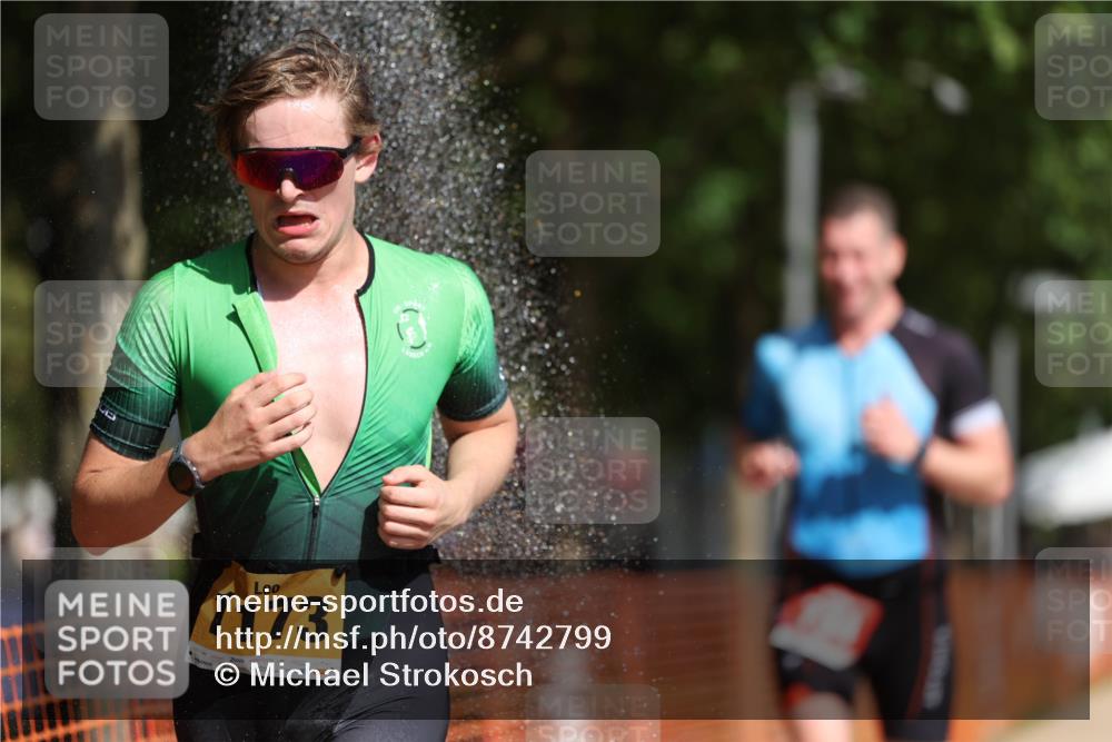 07.09.2025 - 19. Norderstedt Triathlon Michael Strokosch http://msf.ph/oto/8742799 07.09.2025 11:55:30 Laufen 228, 710, 734, 1164, 1173, 1202 meine-sportfotos.de