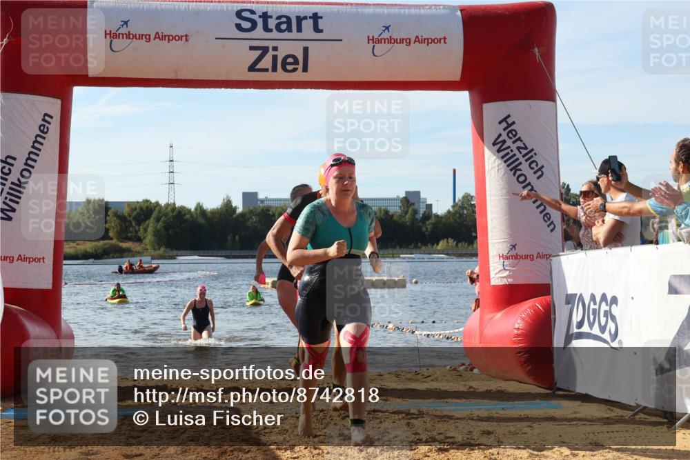 07.09.2025 - 19. Norderstedt Triathlon Luisa Fischer http://msf.ph/oto/8742818 07.09.2025 10:06:20 Schwimmen 1115, 1125, 1137, 1143, 1148, 1150 meine-sportfotos.de