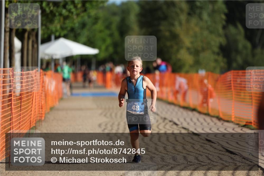 07.09.2025 - 19. Norderstedt Triathlon Michael Strokosch http://msf.ph/oto/8742845 07.09.2025 09:16:39 Laufen 8, 13, 47, 48 meine-sportfotos.de