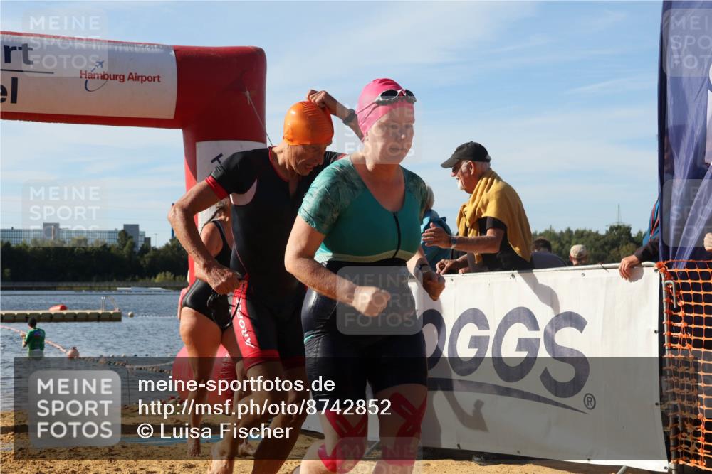 07.09.2025 - 19. Norderstedt Triathlon Luisa Fischer http://msf.ph/oto/8742852 07.09.2025 10:06:22 Schwimmen 1115, 1125, 1130, 1143, 1148, 1150 meine-sportfotos.de