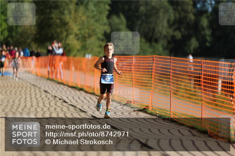 07.09.2025 - 19. Norderstedt Triathlon Michael Strokosch http://msf.ph/oto/8742971 07.09.2025 09:16:52 Laufen 43 meine-sportfotos.de