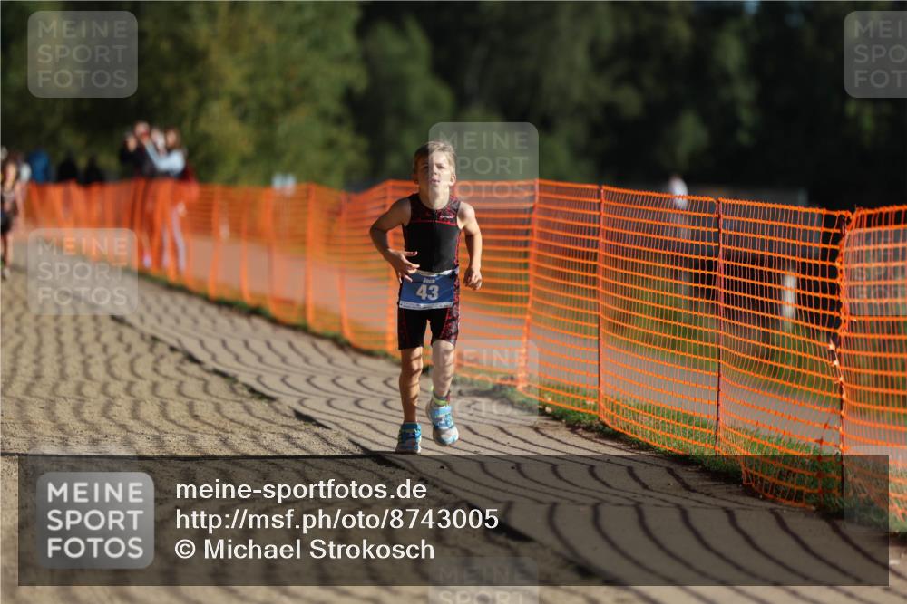 07.09.2025 - 19. Norderstedt Triathlon Michael Strokosch http://msf.ph/oto/8743005 07.09.2025 09:16:53 Laufen 43 meine-sportfotos.de
