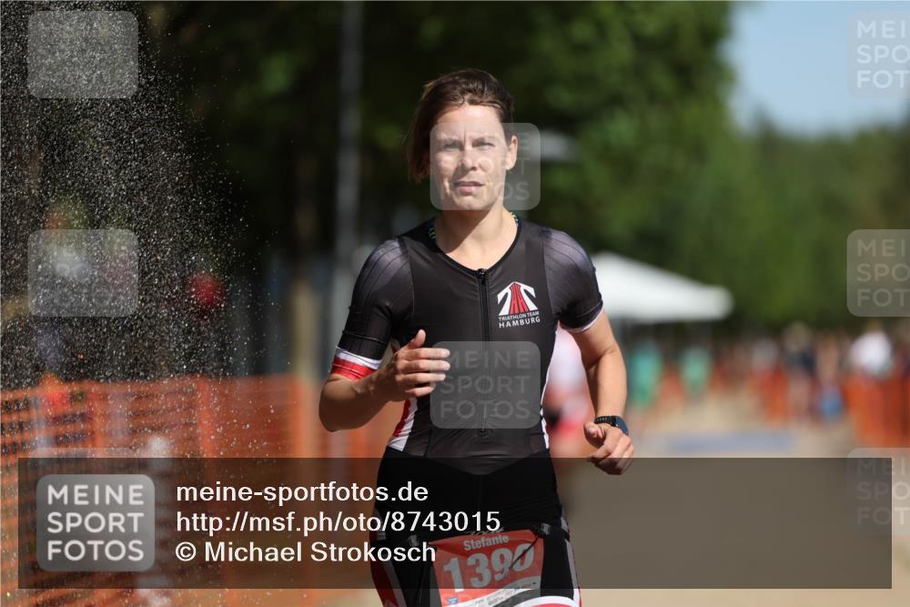07.09.2025 - 19. Norderstedt Triathlon Michael Strokosch http://msf.ph/oto/8743015 07.09.2025 11:55:49 Laufen 1236, 1390 meine-sportfotos.de