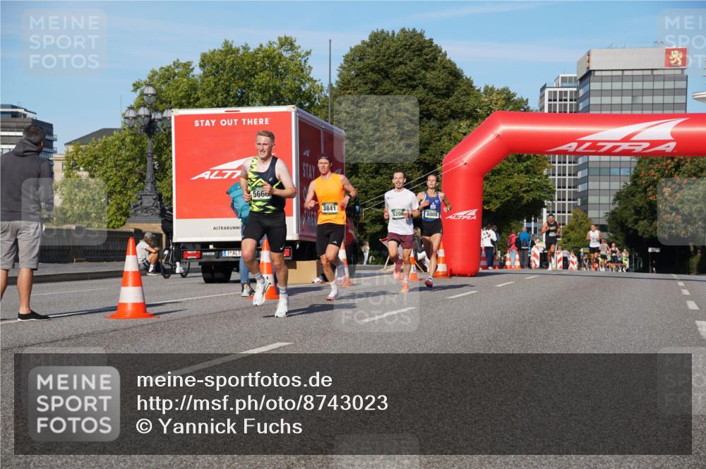 07.09.2025 - BARMER Alsterlauf Yannick Fuchs http://msf.ph/oto/8743023 07.09.2025 09:28:55 Laufen 5660, 3841, 5206, 8008 meine-sportfotos.de