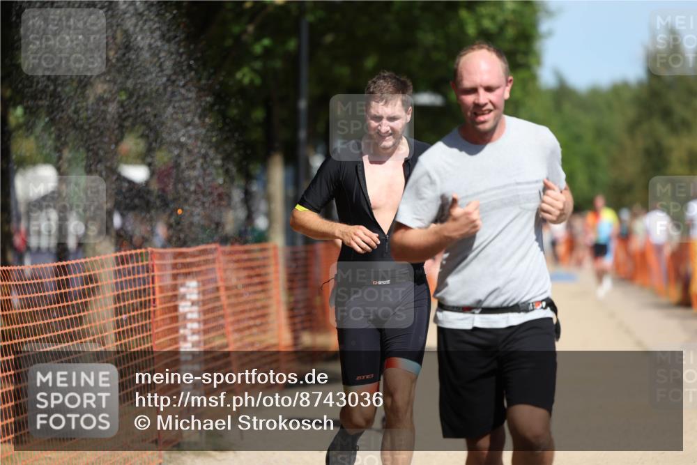 07.09.2025 - 19. Norderstedt Triathlon Michael Strokosch http://msf.ph/oto/8743036 07.09.2025 12:33:17 Laufen 782, 801, 1223, 1241, 1265 meine-sportfotos.de