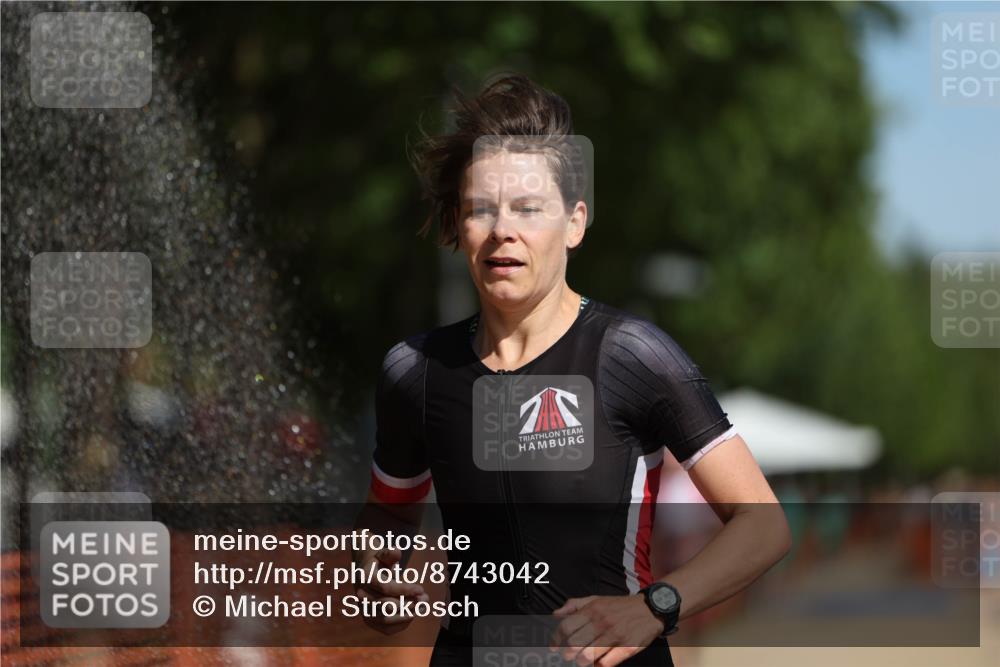 07.09.2025 - 19. Norderstedt Triathlon Michael Strokosch http://msf.ph/oto/8743042 07.09.2025 11:55:50 Laufen 1236, 1390 meine-sportfotos.de