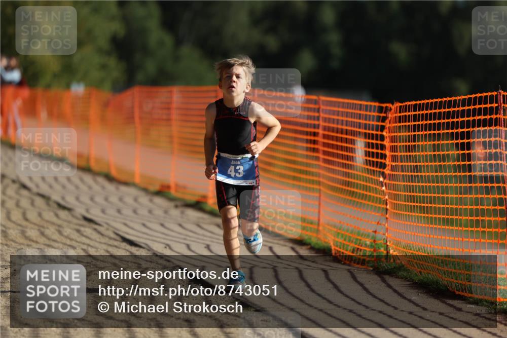07.09.2025 - 19. Norderstedt Triathlon Michael Strokosch http://msf.ph/oto/8743051 07.09.2025 09:16:55 Laufen 43 meine-sportfotos.de