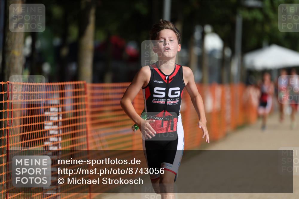 07.09.2025 - 19. Norderstedt Triathlon Michael Strokosch http://msf.ph/oto/8743056 07.09.2025 10:57:40 Laufen 130 meine-sportfotos.de